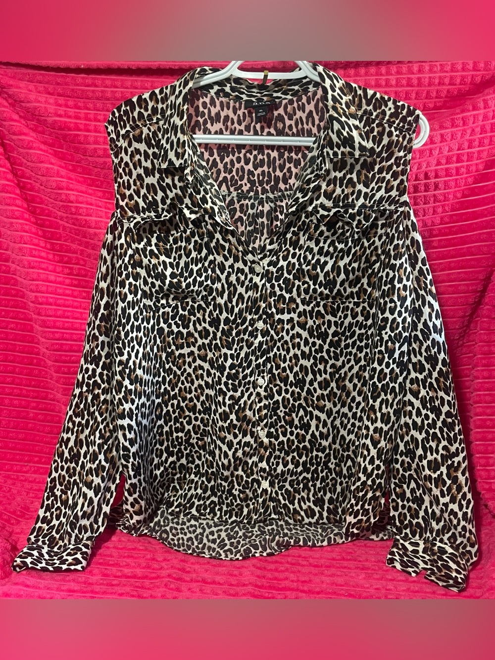 a.n.a cold-shoulder leopard print button-up blouse